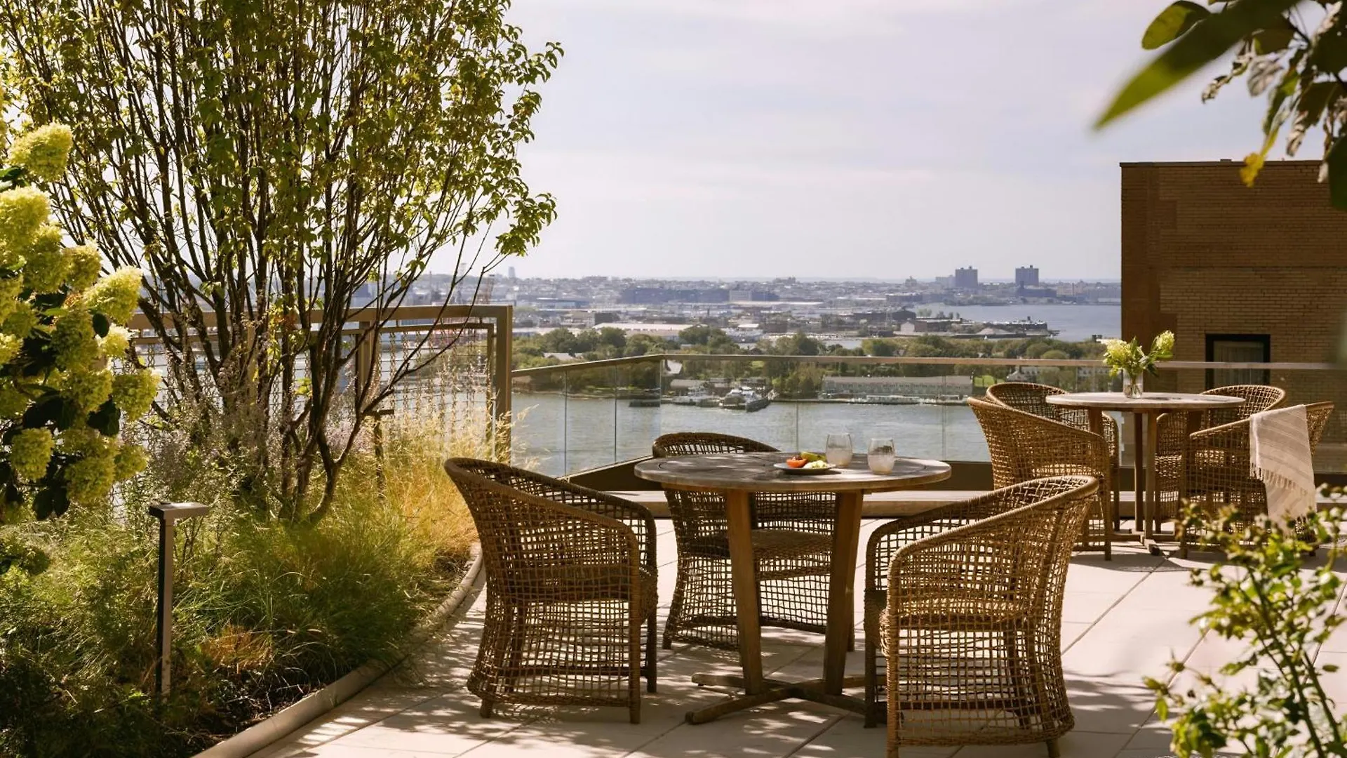 Апарт-отель Sonder By Marriott Bonvoy Battery Park Apartments Financial District